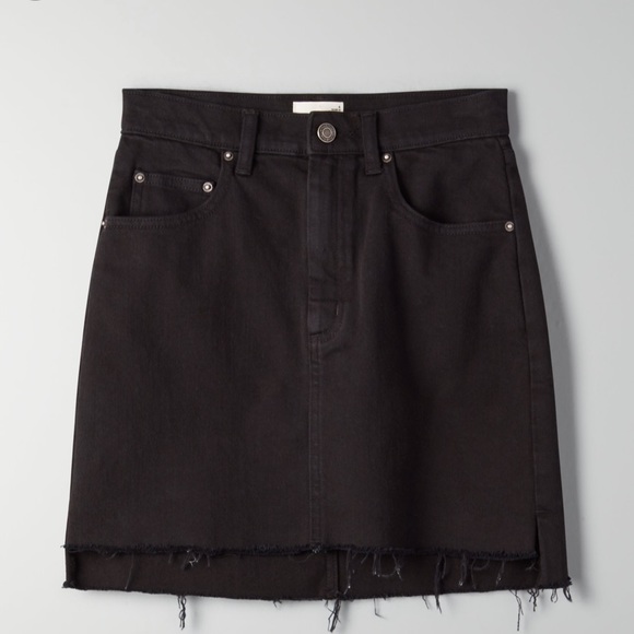Black ARITZIA JEAN SKIRT - Picture 2 of 4